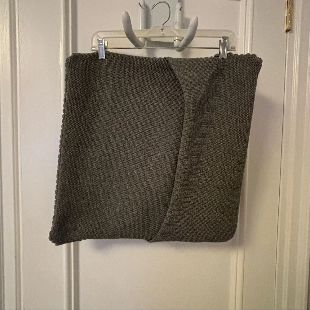 Banana Republic Gray Ribbed Wool Pencil Accent Pillow Case